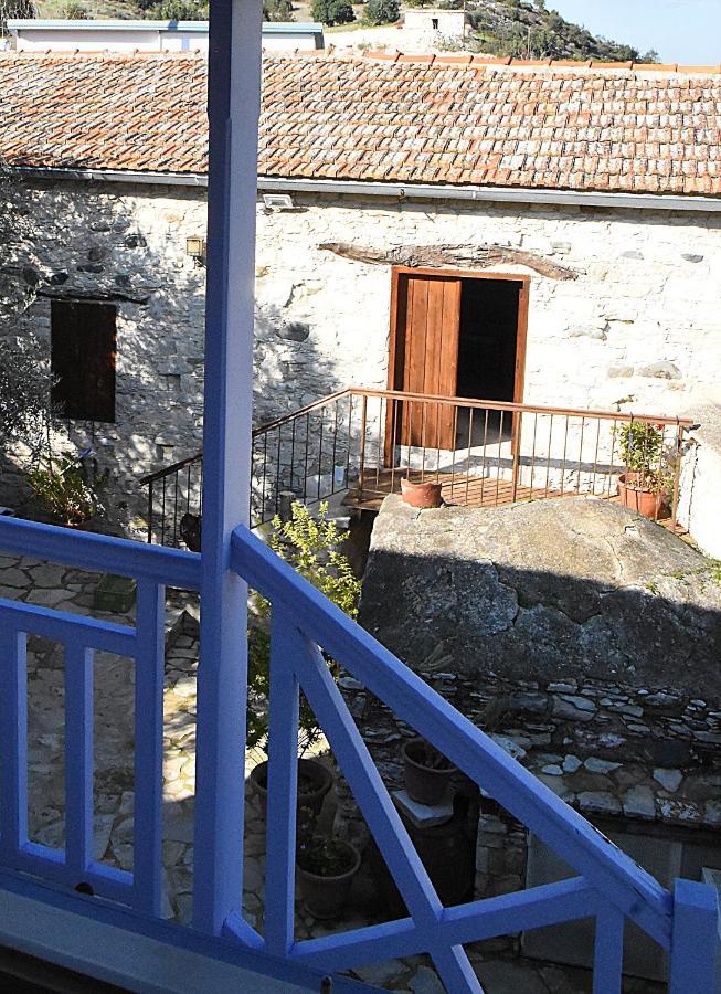 To Konatzi Tou Flokka Apartment Agios Theodoros Екстериор снимка