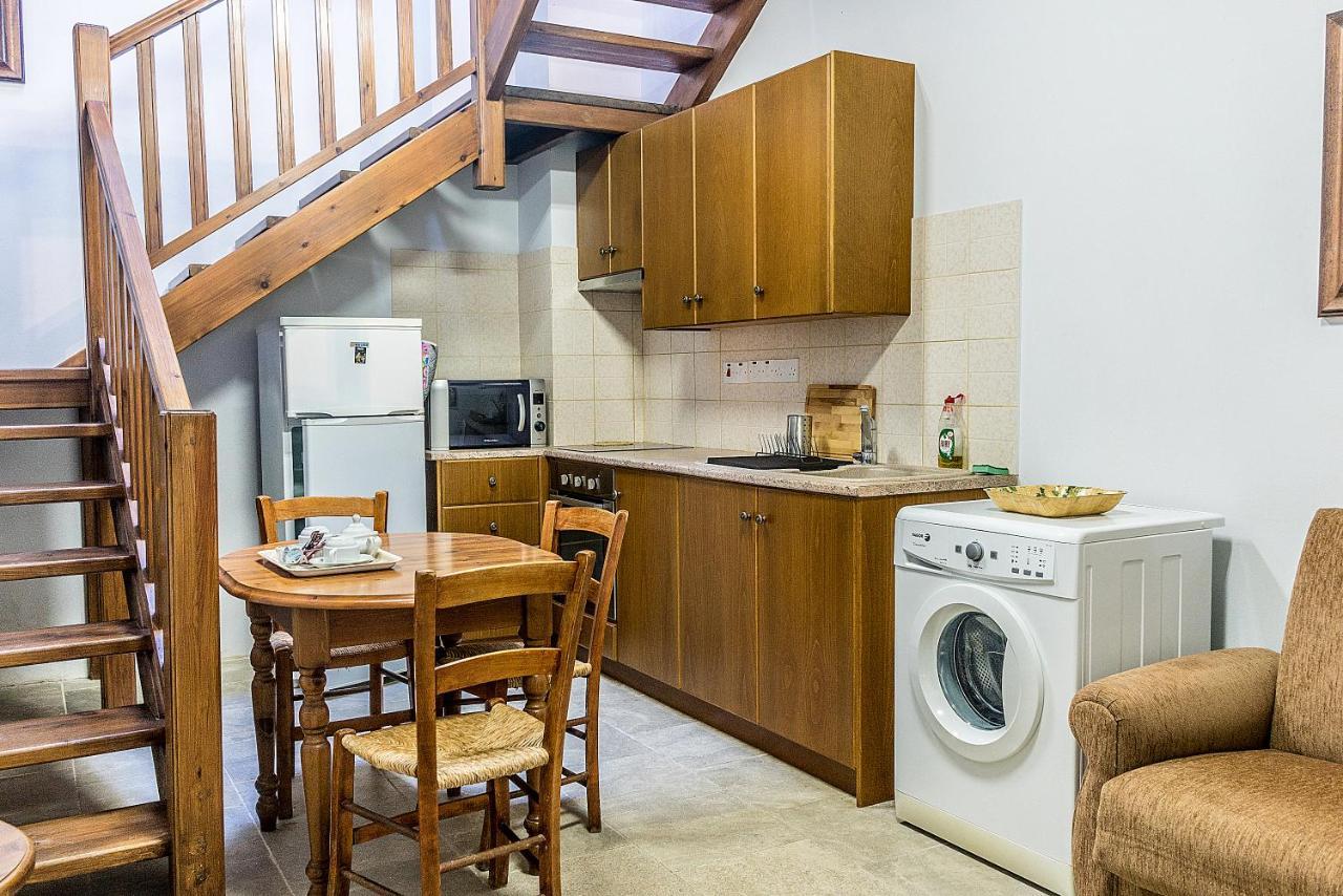 To Konatzi Tou Flokka Apartment Agios Theodoros Екстериор снимка