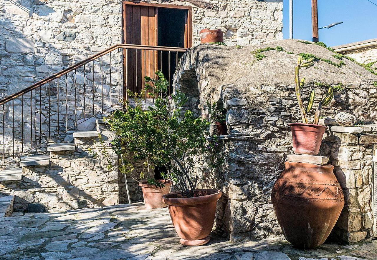 To Konatzi Tou Flokka Apartment Agios Theodoros Екстериор снимка