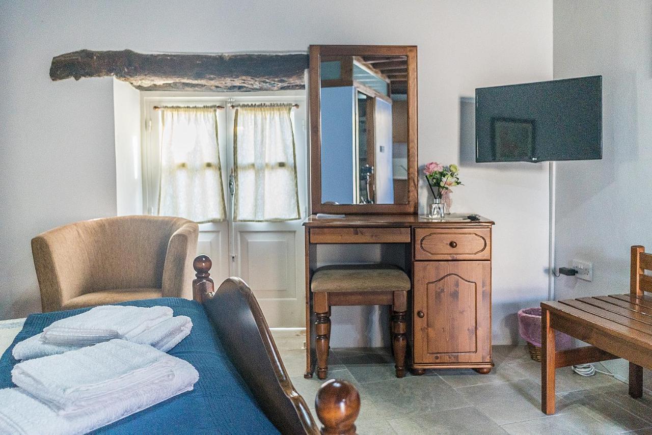 To Konatzi Tou Flokka Apartment Agios Theodoros Екстериор снимка